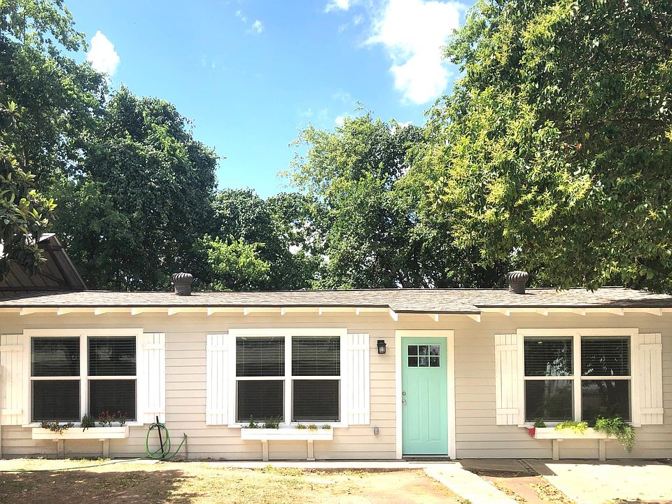 1st image of 913 W Mistletoe Ave #2