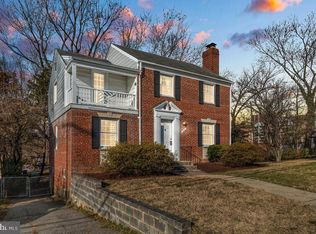 1626 Oakview Dr, Silver Spring, MD 20903