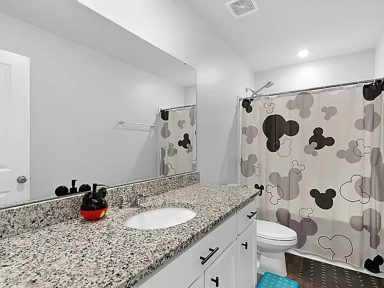 2nd bathroom