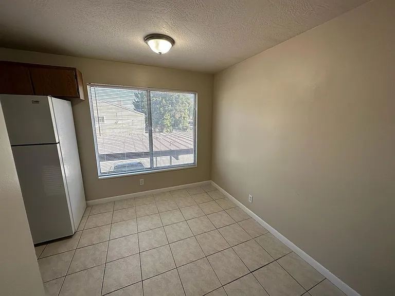 4642 S Arlington Park Dr — Photo 5