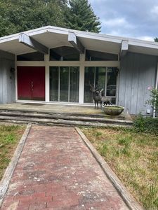 95 Carriage Road, Wilton, CT, 06897