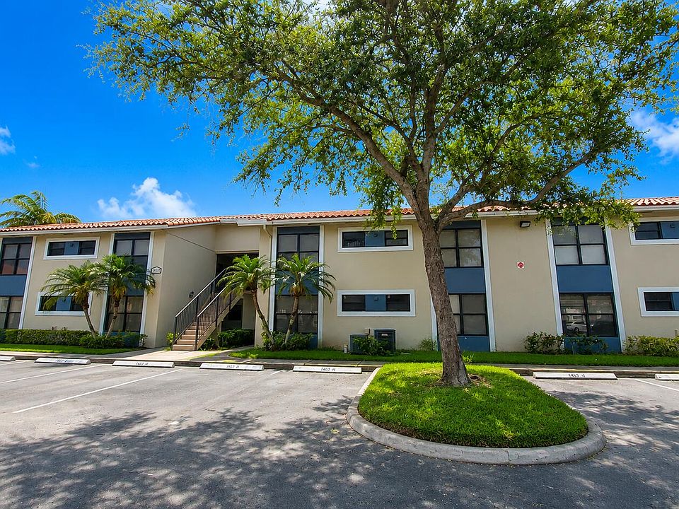 1st image of 1463 Lake Crystal Drive #G