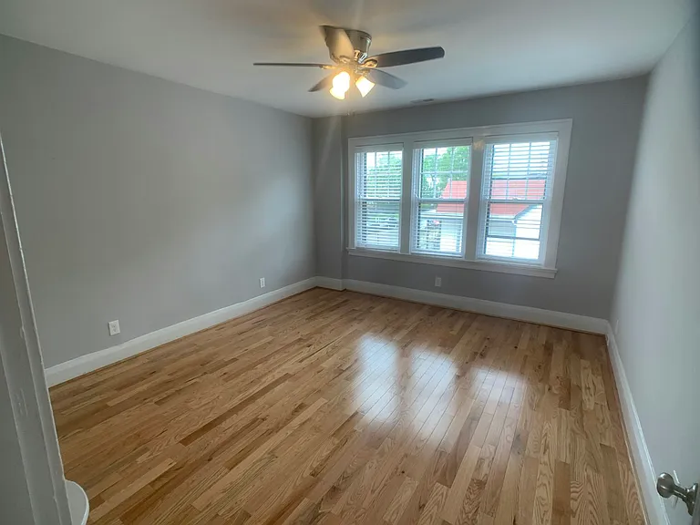 1914 Eastern Ave #3 — Photo 3