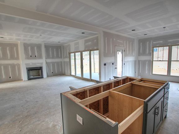 4th image of 196 Knoxleigh Way #113-lot 113