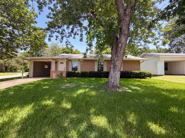 2549 Steven Dr, Denison, TX 75020