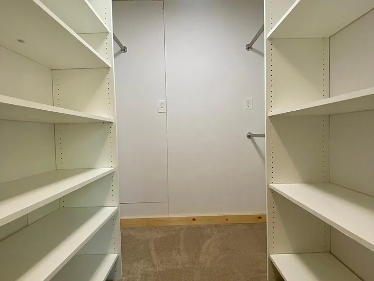 walk-in closet