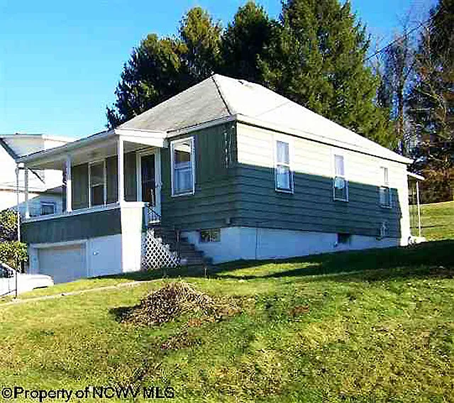 1603 N 18th St photo 1