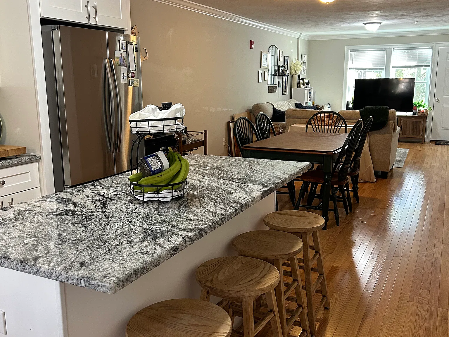 2 bed, 1.5 bath, $2,100 — Photo 4