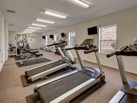 5th image of 1508 Bison Dr #402