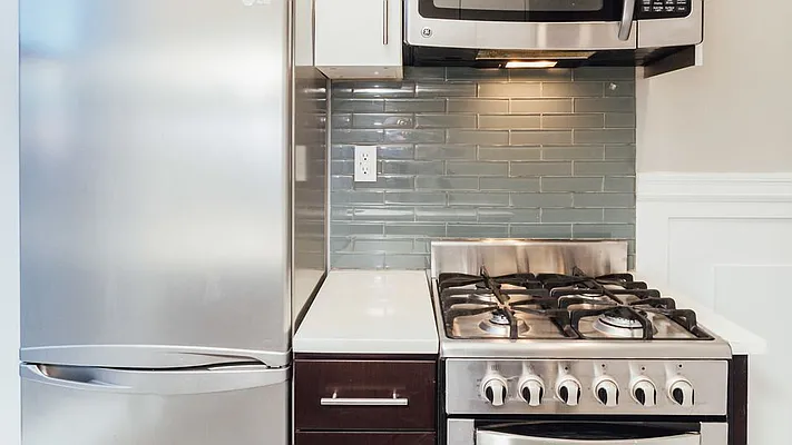 Rented by Nooklyn NYC LLC | media 10