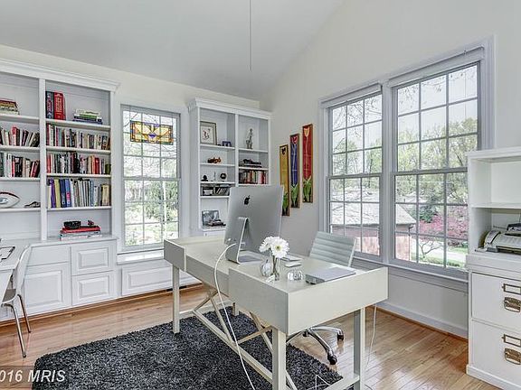 Home Office w/ Plenty of LIght