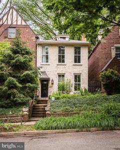 4445 Volta Pl NW, Washington, DC, 20007