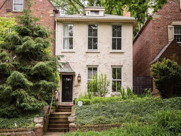 4445 Volta Pl NW, Washington, DC 20007
