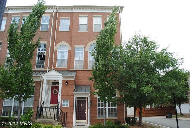 1st image of 5014 Barbour Dr #221