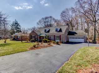 912 Cranbrook Dr, Wilmington, DE 19803