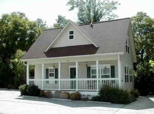 137 Roaring Fork Rd, Gatlinburg, TN 37738