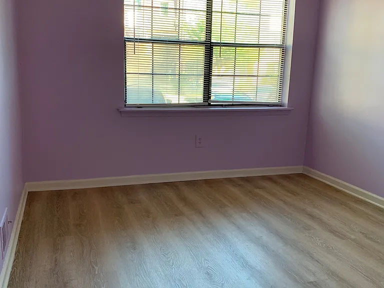 1801 Green Hollow Dr — Photo 19