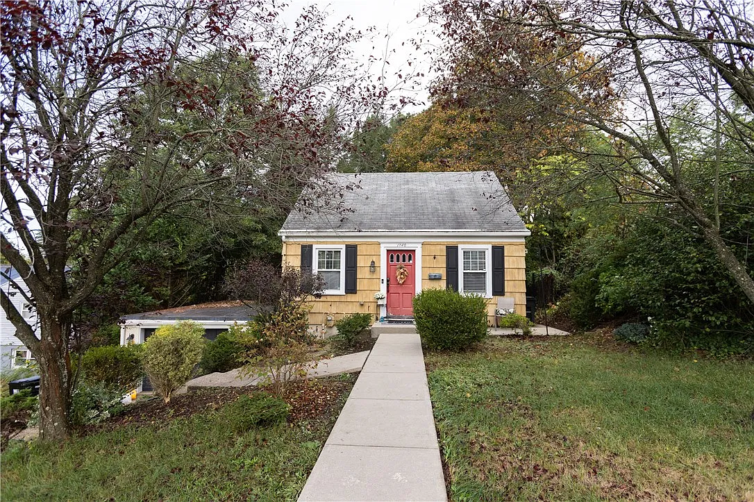 1740 Buchanan St photo 1