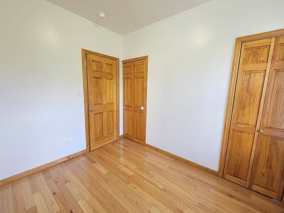 2nd image of 175 E 101st St APT 17