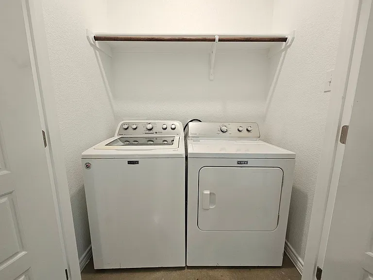 604 Pacific Crest Trl #A/B — Photo 18