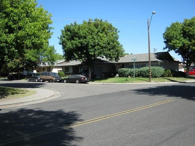 1st image of 856 Pio Pica Ave