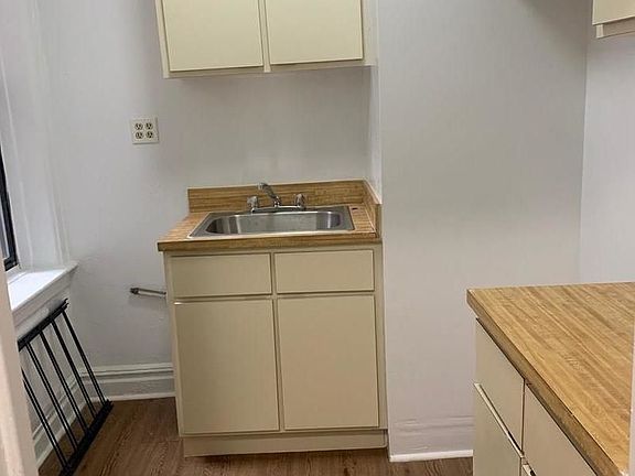 2nd image of 8215 Britton Ave APT 4D