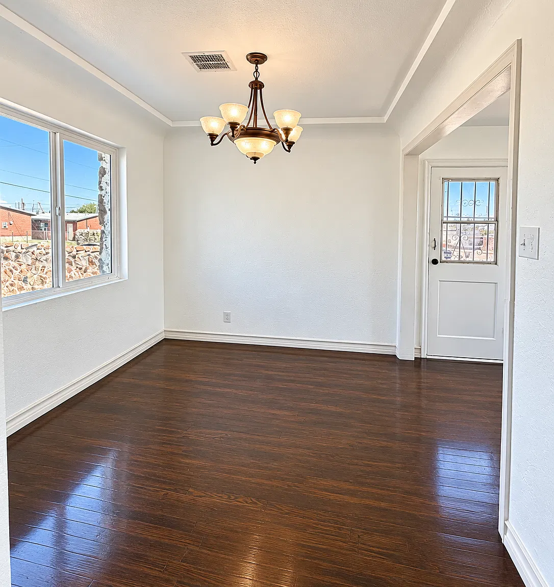 3831 Van Buren Ave — Photo 3