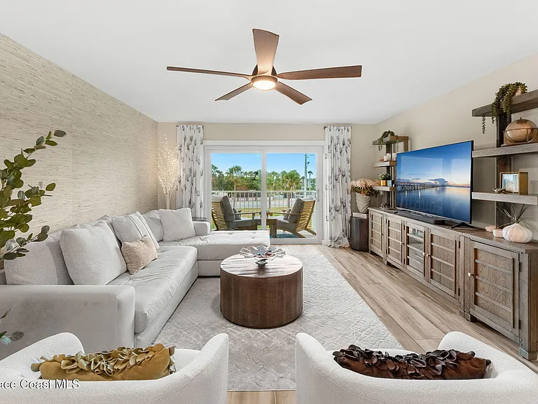 2160 N Highway A1a Hwy #305 — Photo 14