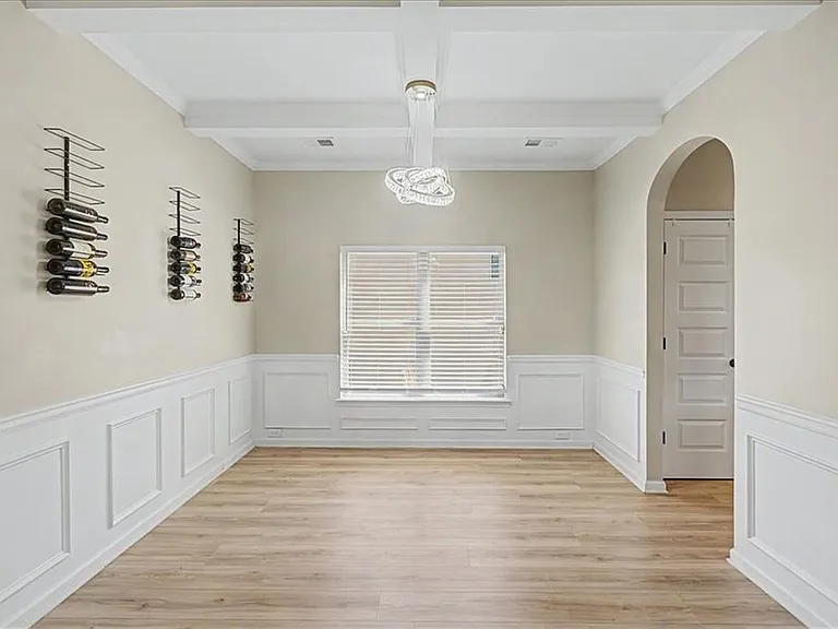 8757 Danley Dr — Photo 14