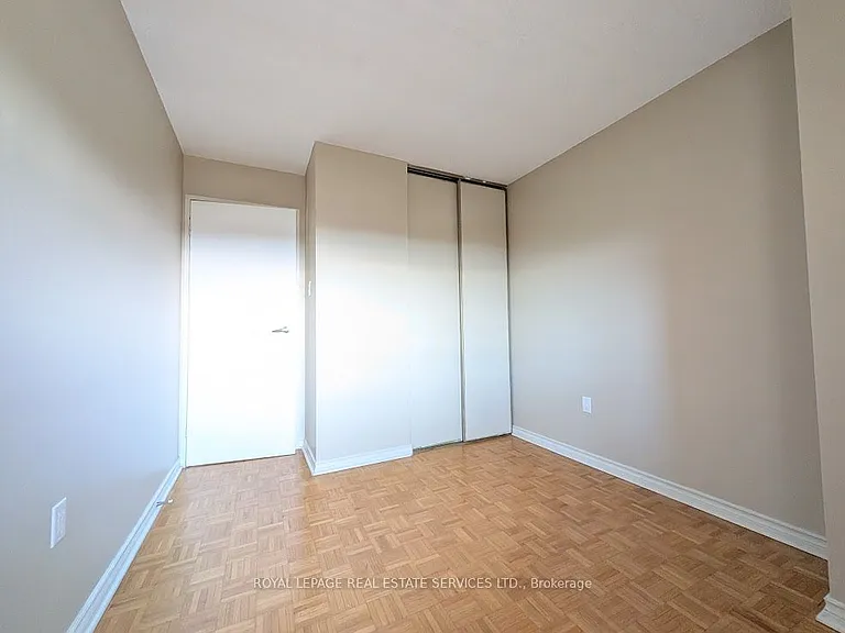 3845 Lake Shore Blvd W #1504 — Photo 20