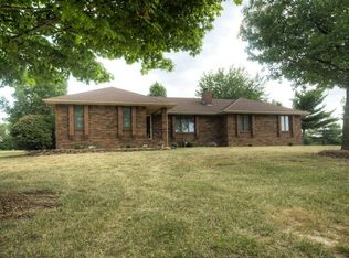 1318 W Old Bittersweet, Nixa, MO 65714