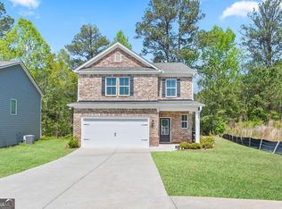 107 Hunts Mill Cir, Griffin, GA 30224