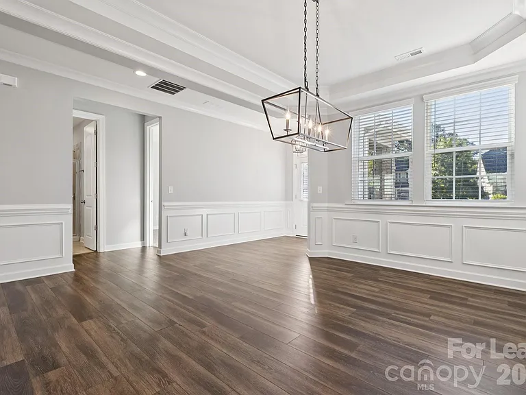 15311 Red Canoe Way — Photo 3