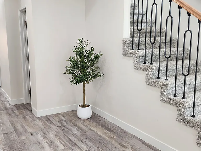 1296 Saratoga Ave — Photo 3