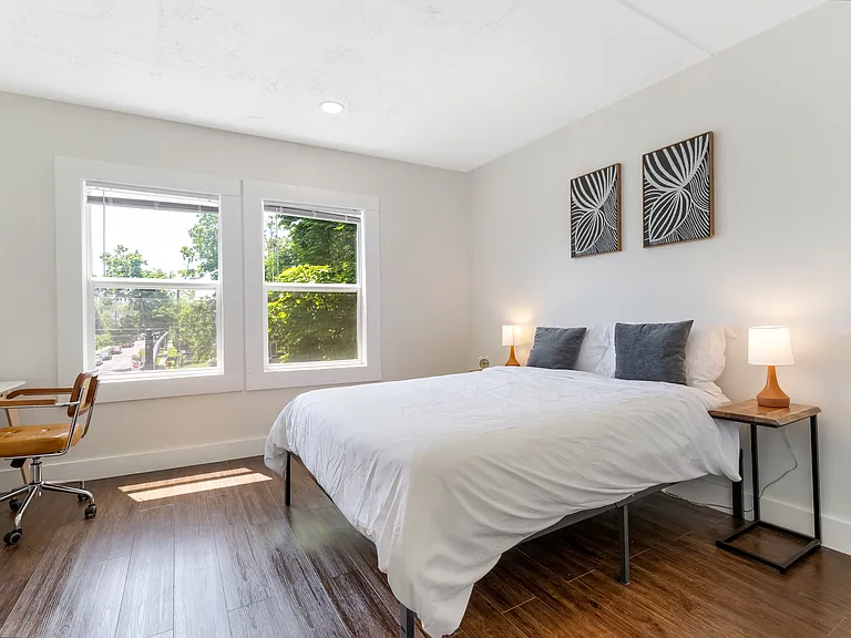 13476 Clifton Blvd #201 — Photo 6