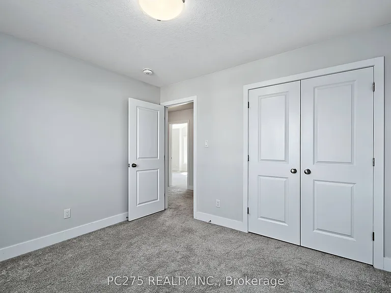 31 Ashberry Pl — Photo 26