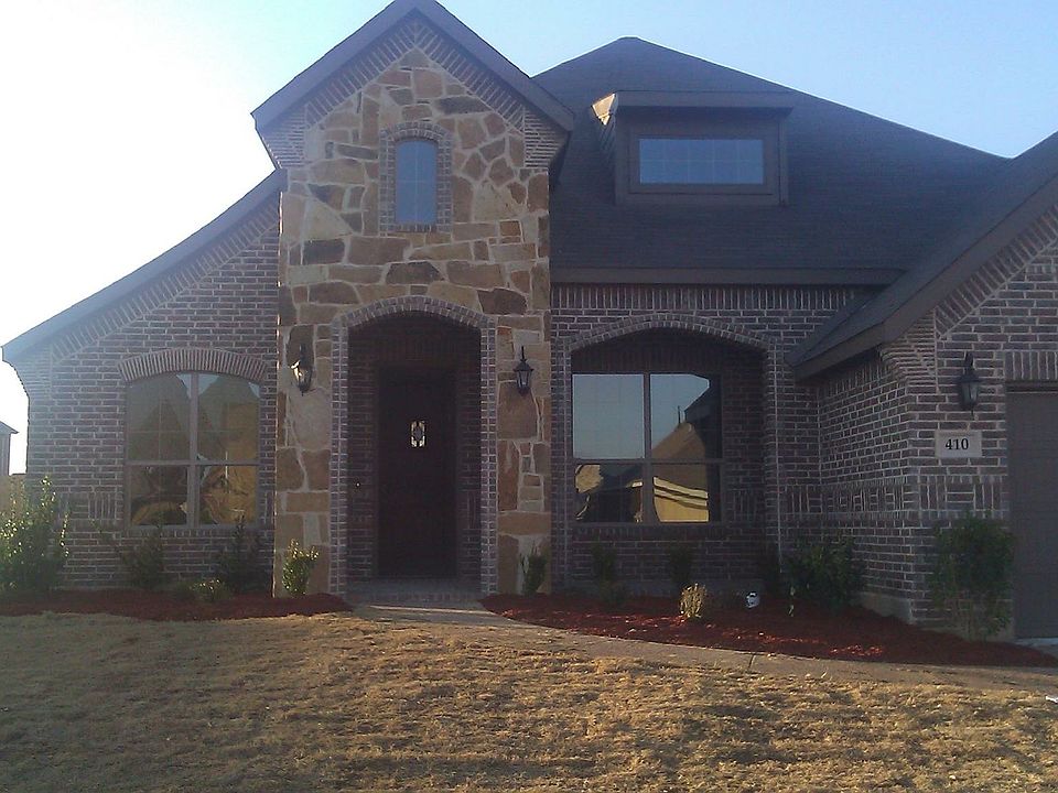 1st image of 410 Driftwood Ct