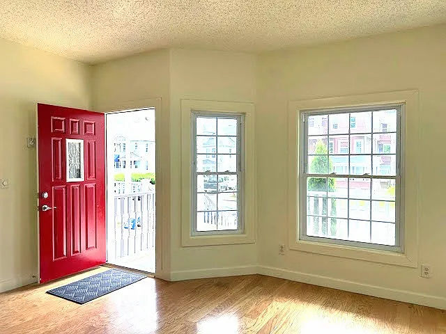 413-415 Hillside Ave — Photo 3