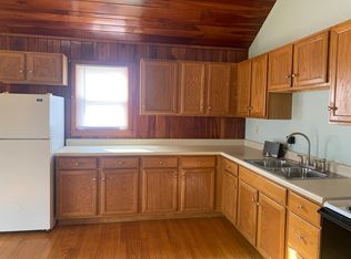 131 N Maple St, Princeton, IL 61356