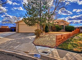 4904 Tb Catron Ave NW, Albuquerque, NM 87114