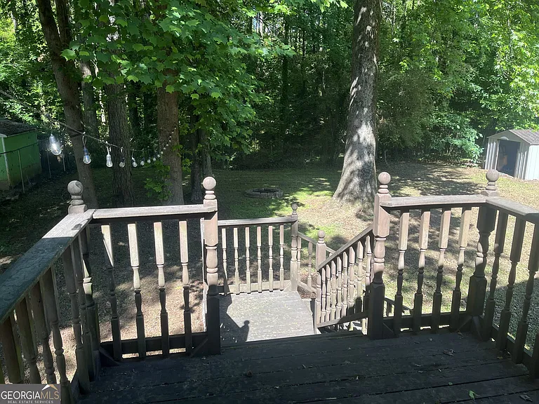 2561 Lewfield Cir SE — Photo 18