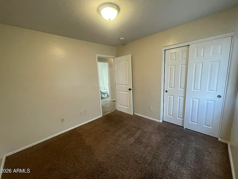 24403 N Oasis Blvd — Photo 17
