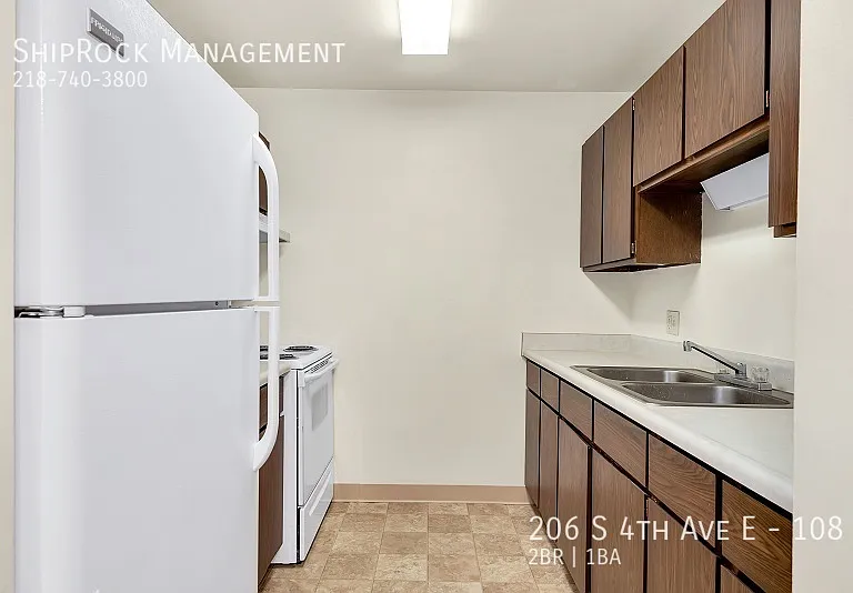 206 S 4th Ave E #108 — Photo 6