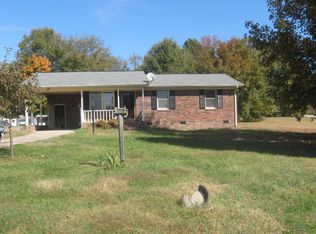 102 Timberland Dr, Grover, NC 28073