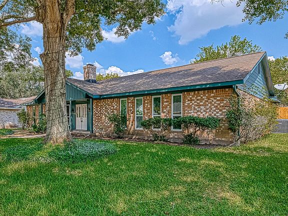 5th image of 2406 Turtle Creek Dr