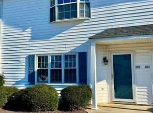 3995 Sterling Pointe Dr UNIT KKK3, Winterville, NC 28590
