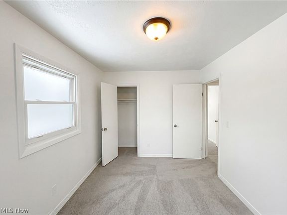 4th image of 832 S Logan St