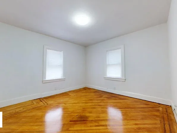 2611 Avenue J image 11 of 13