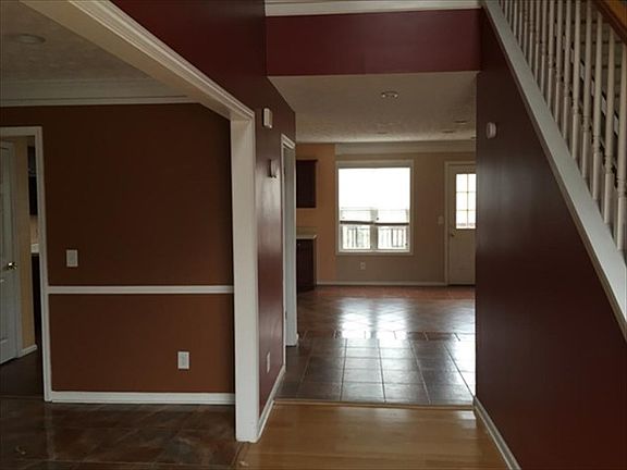 2nd image of 6657 Princeton Park Trl