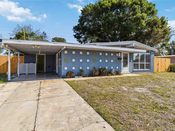 2400 Stanford Ave, Bradenton, FL 34207